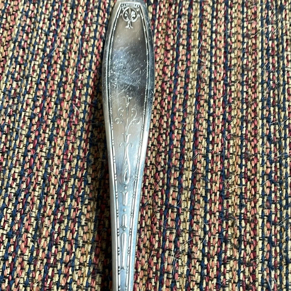 Wallingford vintage silver plate ladle